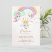 Rainbow unicorn roze en gouden meisjes verjaardags kaart (Staand voorkant)