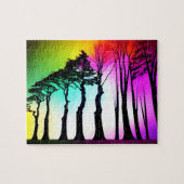 Rainbow Vibrant Sky Over Zwart Silhouet Bomen Legpuzzel (Horizontaal)