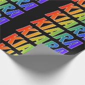 Rainbow Voornaam "KIARA"; vun en kleurrijk Cadeaupapier (Hoek)