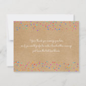 Rainbow Wedding Confetti Rustiek Kraft Script Bedankkaart (Achterkant)