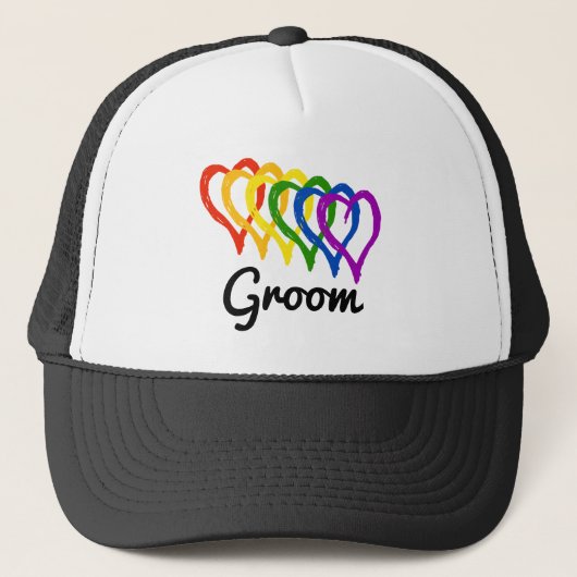 Rainbow Wedding Layered Hearts Groom Trucker Pet (Voorkant)