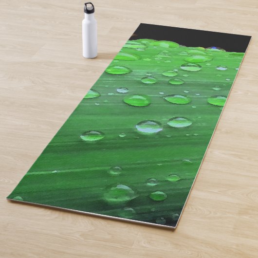Raindrops Closeup, Spacey Green Yogamat (In situ)