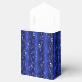 Raindrops op blauw metaal bedankdoosjes (Geopend)