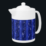 Raindrops op blauw metaal theepot<br><div class="desc">Raindrops met sterren op blauw metaal,  abstract,  kunstdeco-regenbowart,  digitaal werk van Krisi ArtKSZP. Meer producten in winkelrubriek >> 3D,  Abstract,  Artdeco,  Retro,  Rainbowart >>> Gepatterd - Gemustert >>> Raindrops op blauw metaal</div>