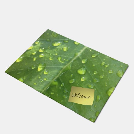 Raindrops op een leder deurmat (Schuin)