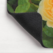 Raindrops op Gele Rose Muismat (Hoek)