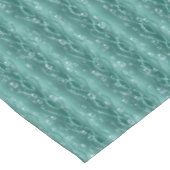 Raindrops op groen metaal tafelkleed (Gekanteld)