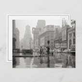 Rainy Day in Times Square, 1943 Briefkaart (Voorkant / Achterkant)