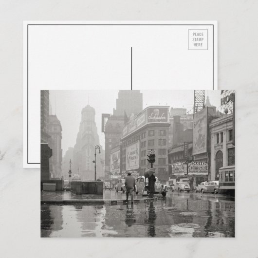 Rainy Day in Times Square, 1943 Briefkaart (Voorkant / Achterkant)