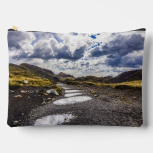 Rainy Day in Torres del Paine NP Etui