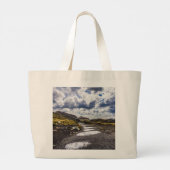 Rainy Day in Torres del Paine NP Grote Tote Bag (Achterkant)