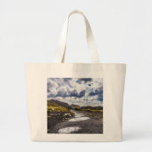 Rainy Day in Torres del Paine NP Grote Tote Bag (Voorkant)