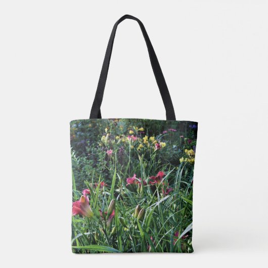 Rainy Day Reblooming Daylily Gardens Tote Bag (Achterkant)