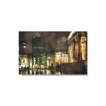 Rainy Trafalgar Square