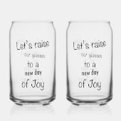 Raise Our Glasses Glass Blikvorm Glas (Achterkant)