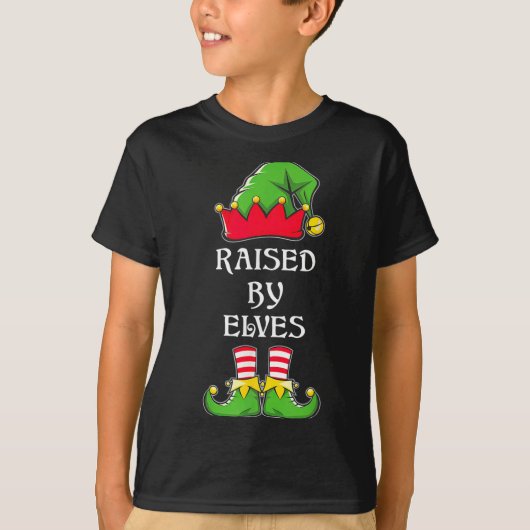 Raised By Elves Funny Christmas Family Elves Squad T-shirt (Voorkant)