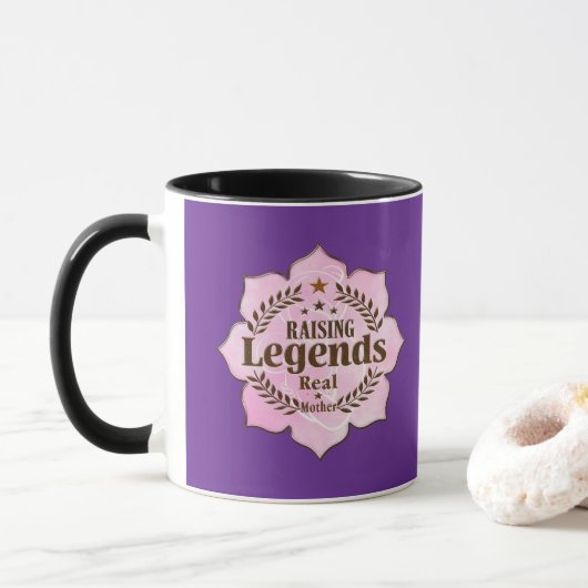 Raising Legends – Real Mother Power Mok (Met donut)