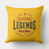 Raising Legends – Warrior Mother Design Kussen (Voorkant)