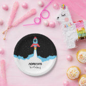 Raketlancering in buitenruimtescheppen op zaterdag papieren bordje (Feest)