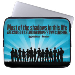 Ralph Waldo Emerson Inspirerend citaat "schaduwen" Laptop Sleeve
