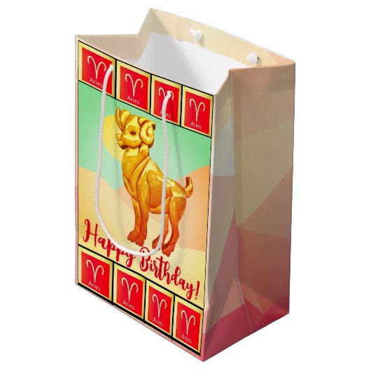 Ram - Gelukkige Verjaardag Middenformaat Cadeautas (Voorkant Gekanteld)
