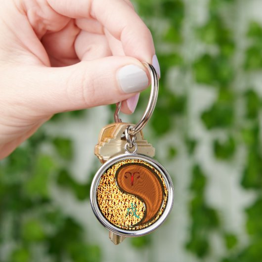 Ram & Hout Hond Sleutelhanger (Hand)