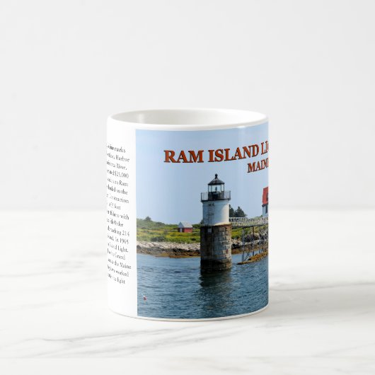 Ram Island Lighthouse, Boothbay Harbour Maine Mok (Center)