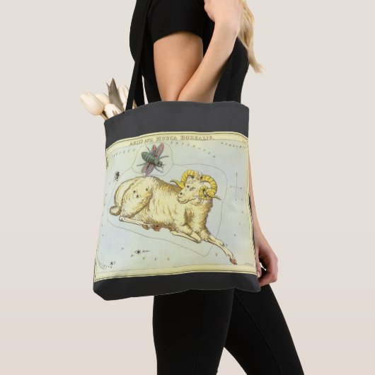 Ram Ram, sterrenbeeld, Urania's Mirror Tote Bag (Dichtbij)