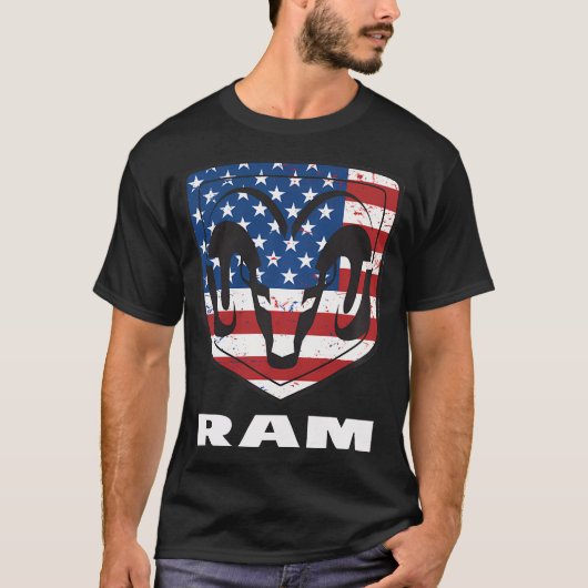 Ram Trucks Shield Flag Frontback T-shirt (Voorkant)