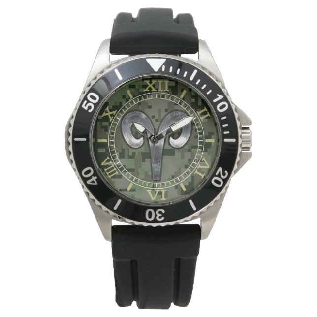 Ram Zodiac Symbool Woodland Camouflage Dial Horloge (Voorkant)