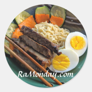 RaMaandag.com Round Sticker