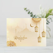 Ramadan Kareem Golden Crescent en lantaarn Feestdagenkaart (Staand voorkant)