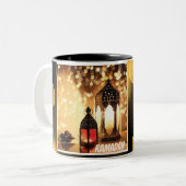Ramadan-lantaarn. Tweekleurige Koffiemok (Voorkant links)