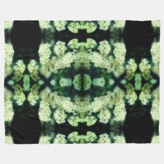 Rambling Wild White Roses Abstract Fleece Deken (Voorkant (Horizontaal))