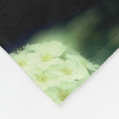 Rambling Wild White Roses Abstract Fleece Deken (Hoek)