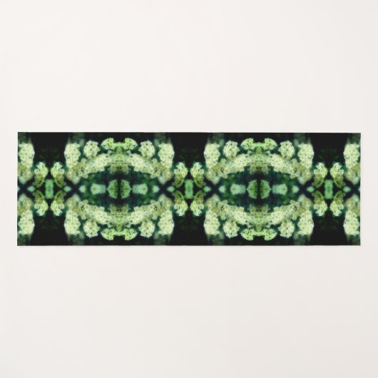 Rambling Wild White Roses Abstract Yogamat (Voorkant (horizontaal))