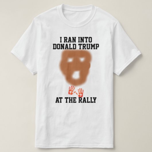 Ran in Donald Trump bij de Rally T-Shirt (Design voorkant)