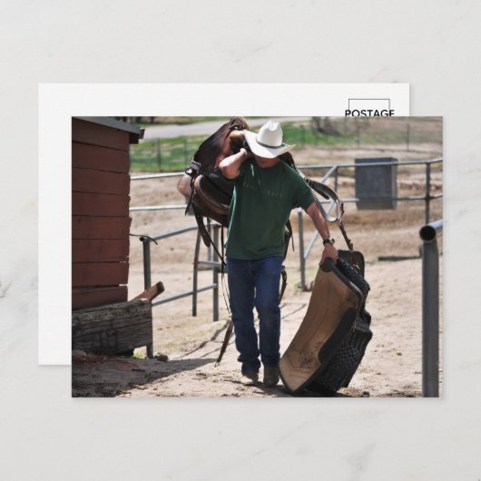 Ranch Cowboy met een zadel Briefkaart (Voorkant / Achterkant)