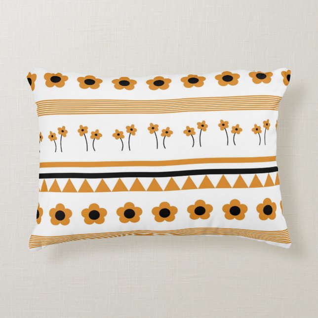 Rand Streep Bloem Driehoek Boho Patroon Accent Kussen (Voorkant)