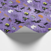 Random Halloween Iconic Pattern Paars Cadeaupapier (Hoek)