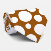 Random White Polka Dot Pattern op bruin Stropdas (Opgerold)