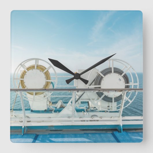 Rang van een cruiseschip vierkante klok (Voorkant)