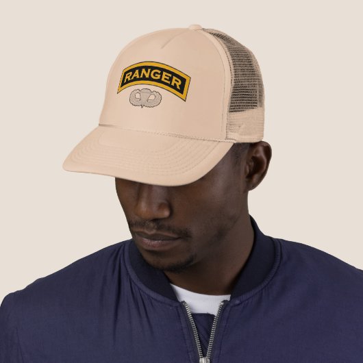 Ranger - Tab en Jump Wings Trucker Pet (In situ)
