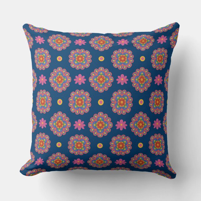 Rangoli, Flowers en Polka Dots op Blue Pillow Kussen (Voorkant)