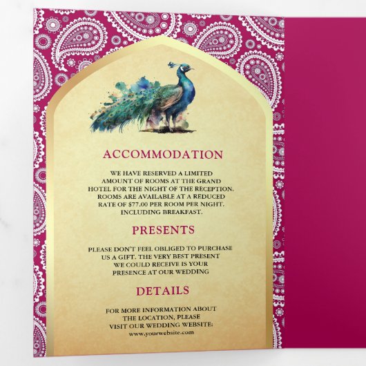 Rani Roze Paisley Indiase Peacock QR Code Bruiloft Drieluik Uitnodiging (Binnenzijde eerst)
