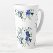 Ranunculus Anemone Hydrangea Roos Witte achtergron Latte Mok (Rechterhoek)