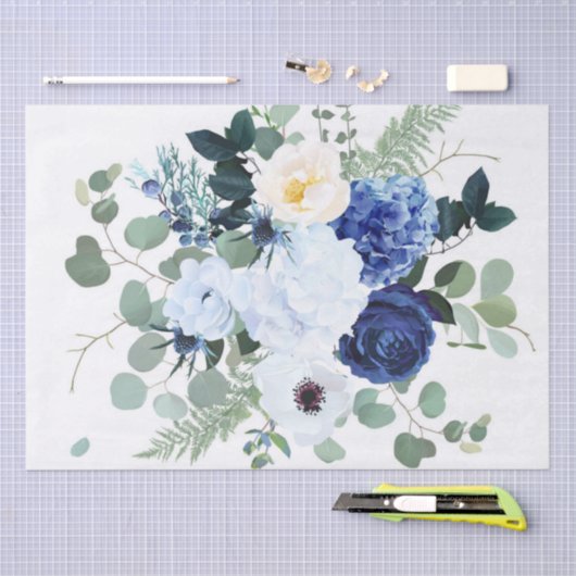 Ranunculus Anemone Hydrangea Roos Witte achtergron Tissuepapier (Craft)