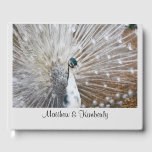 Rare White Peacock Gastenboek<br><div class="desc">Dit gastenboek heeft een prachtige witte pauw. Maakt een mooi statement voor een bruiloft,  jubileum of verloving. De tekst kan worden aangepast aan uw behoeften.</div>