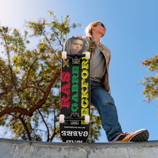 RAS GABRE BECKFORD JMT Skateboard (Buiten 1)