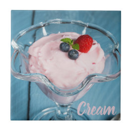 Raspberry Cream Dessert met munt- en fruitcadeau Tegeltje